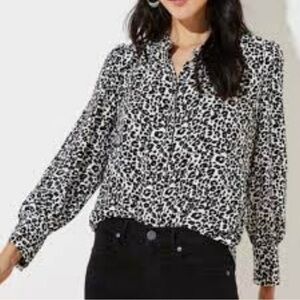 LOFT Petites Leopard Print Blouse – Size SP